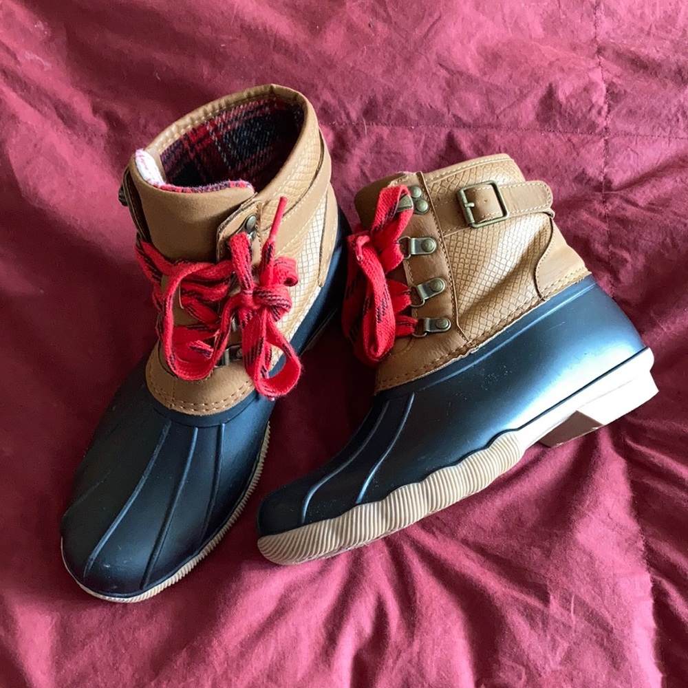 Winter boots